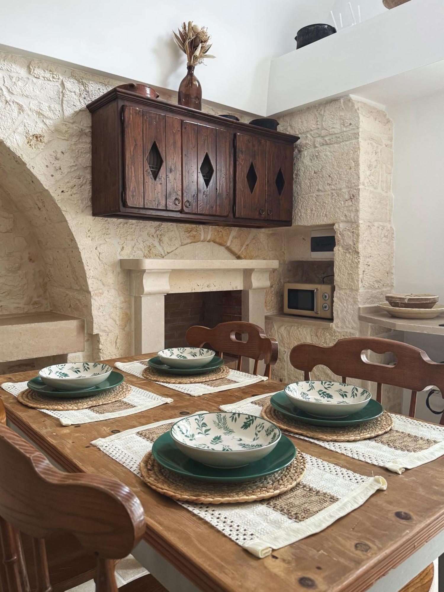 Trullo Pinto Apartment Locorotondo Exterior photo